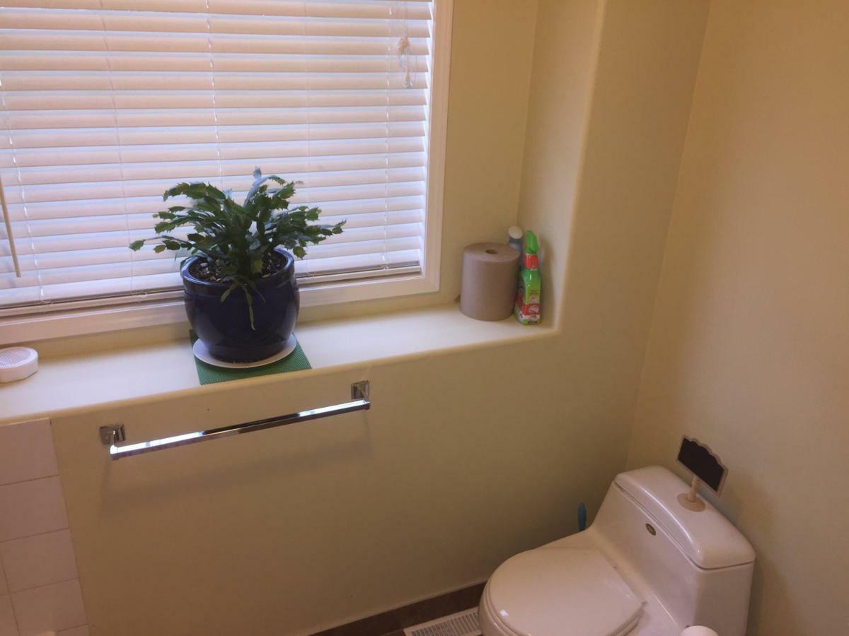 Brother Li Homestay Calgary Ngoại thất bức ảnh