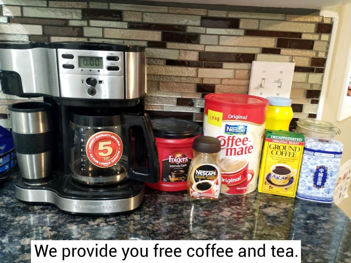 Brother Li Homestay Calgary Ngoại thất bức ảnh